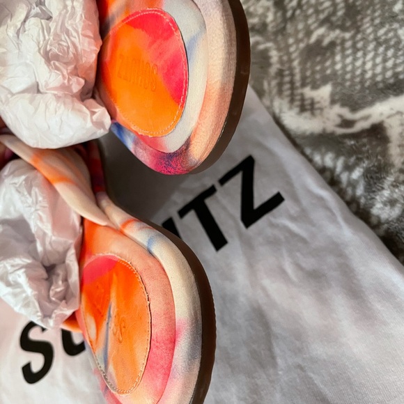 Schutz tie dye leather knot sandals - Picture 3 of 14